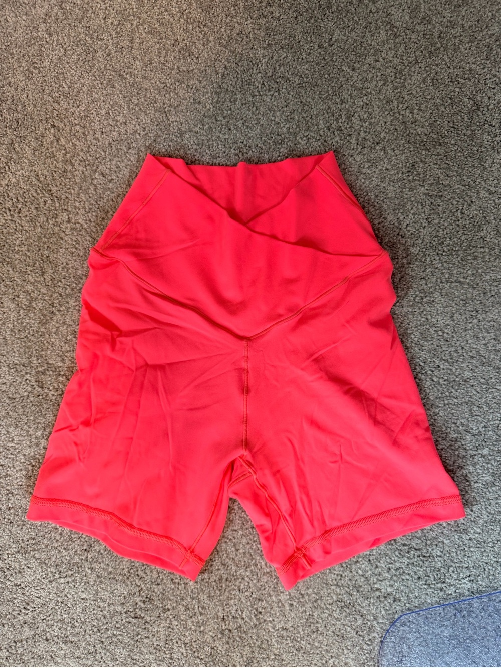 Offline Aerie biker shorts with V-cut - Bright Coral